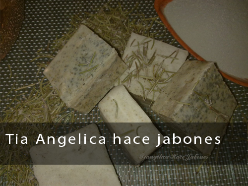 "Limpia sin dañar el Medio Ambiente" Elaboración de jabones y lociones hechos de plantas, aceites con estupendas propiedades.